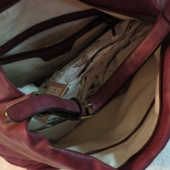 Hayden By Hayden Harnett Vegan Leather Kendall Hobo Shoulder Bag - Picture 7 of 9